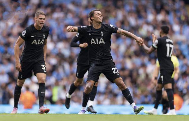 清晨摩纳哥单刀错失——葡超节点到来，质疑声仍在，年轻球员得到机会的简单介绍